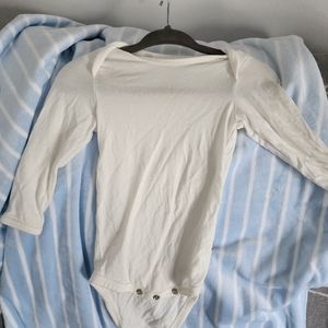 Kyte Baby 3-6 month long sleeve onesie white